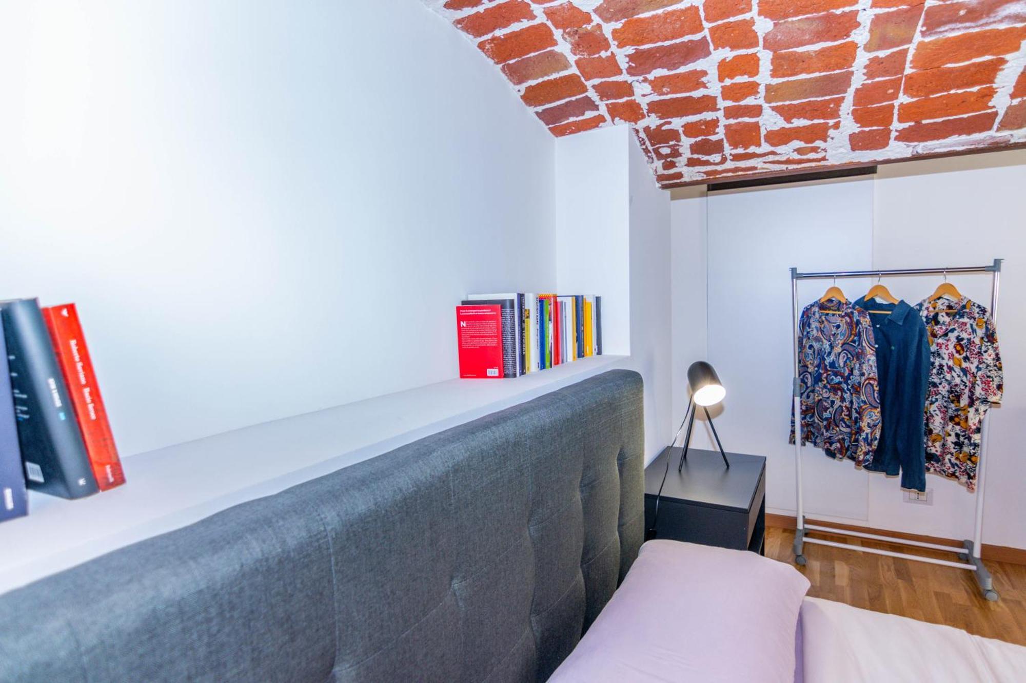 Appartamento Industrial Loft -center Of Turin- By Happyhostorino